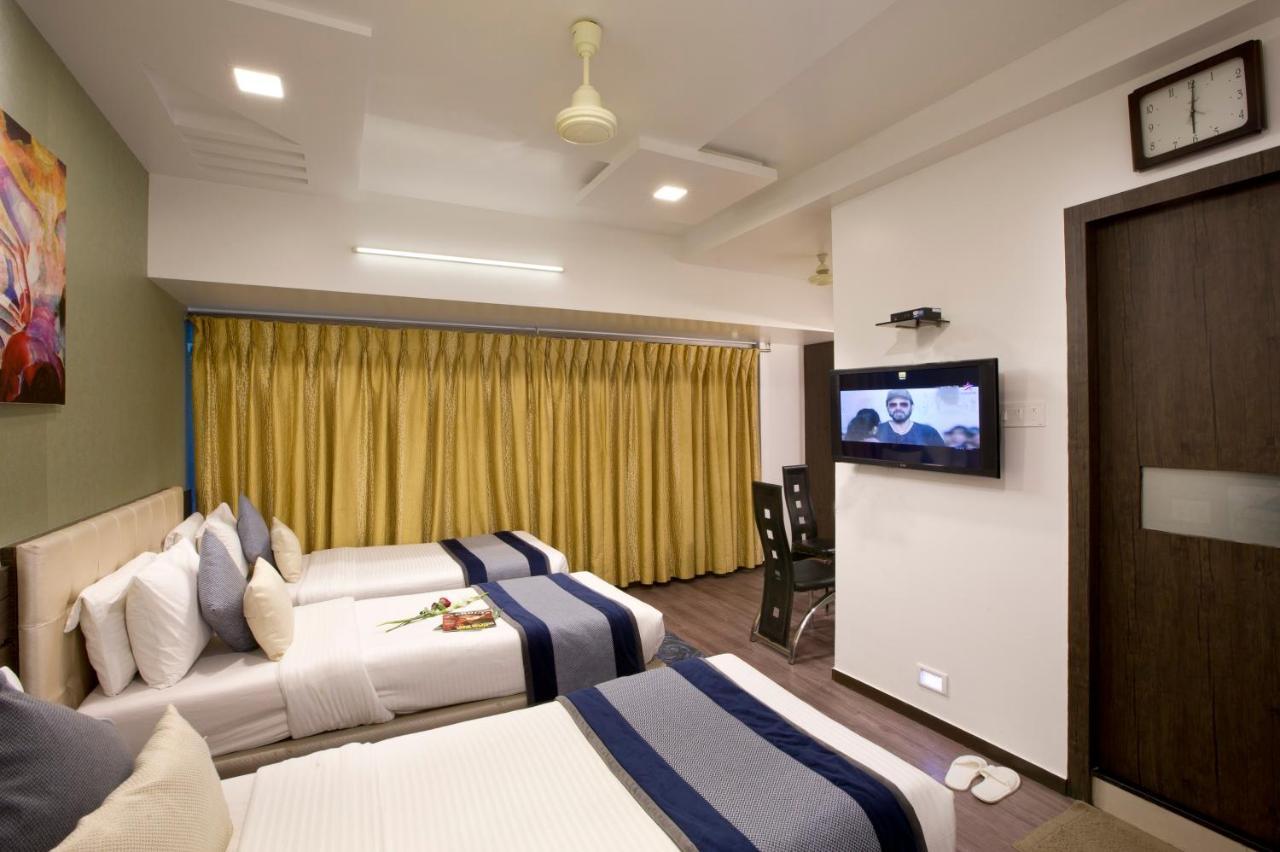 Hotel Planet Residency Мумбай Екстериор снимка