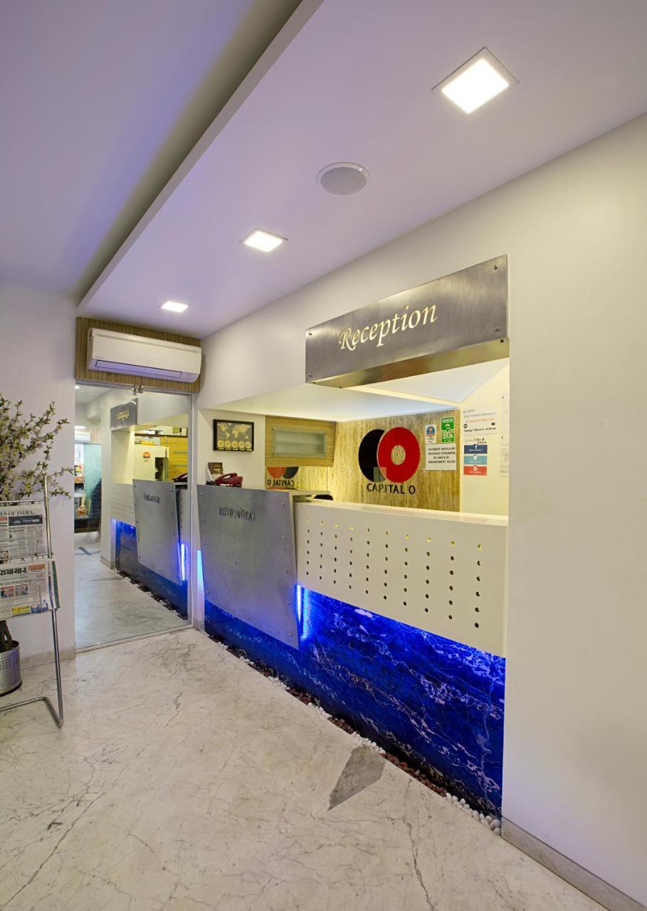 Hotel Planet Residency Мумбай Екстериор снимка