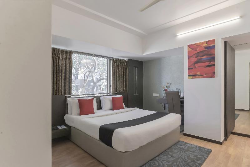 Hotel Planet Residency Мумбай Екстериор снимка